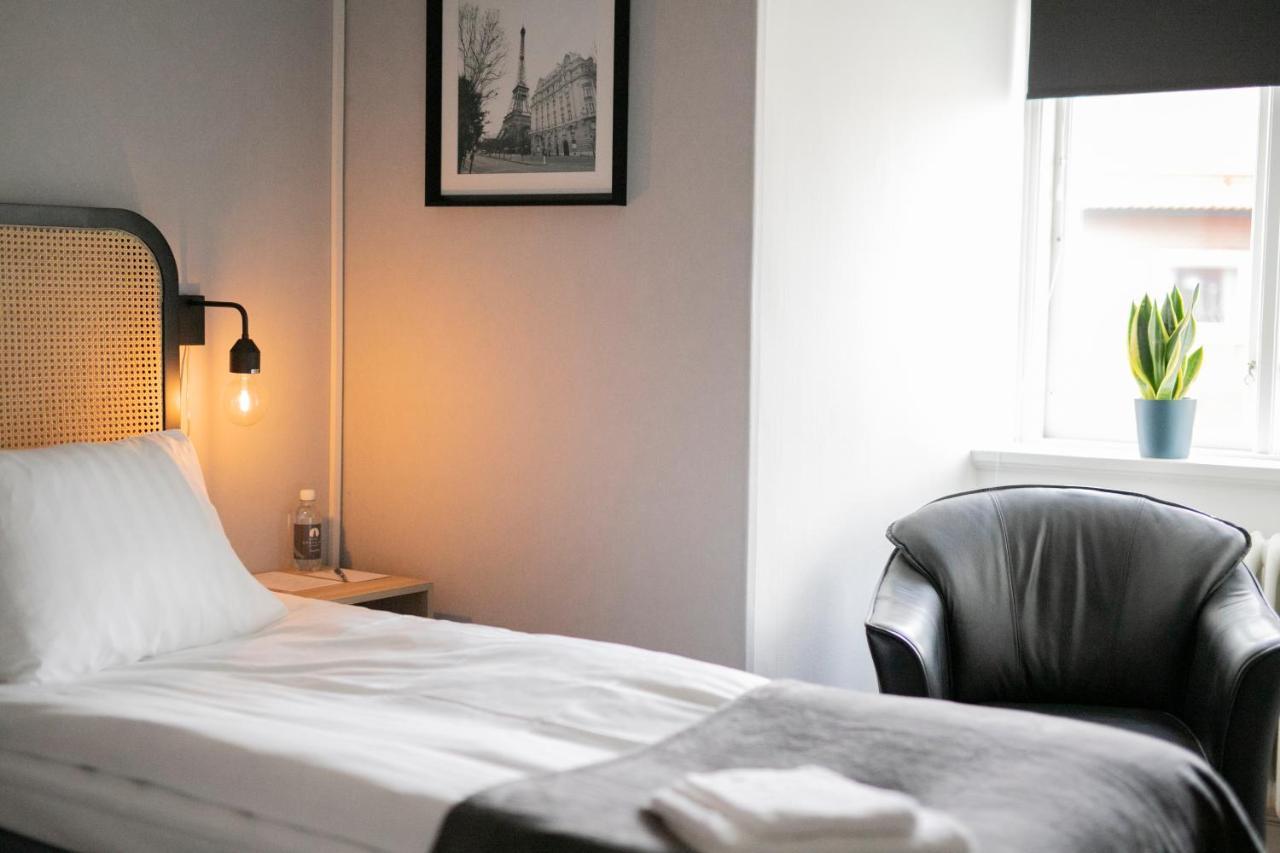 קרלסבורג Hotell & Bistro Roedesund מראה חיצוני תמונה