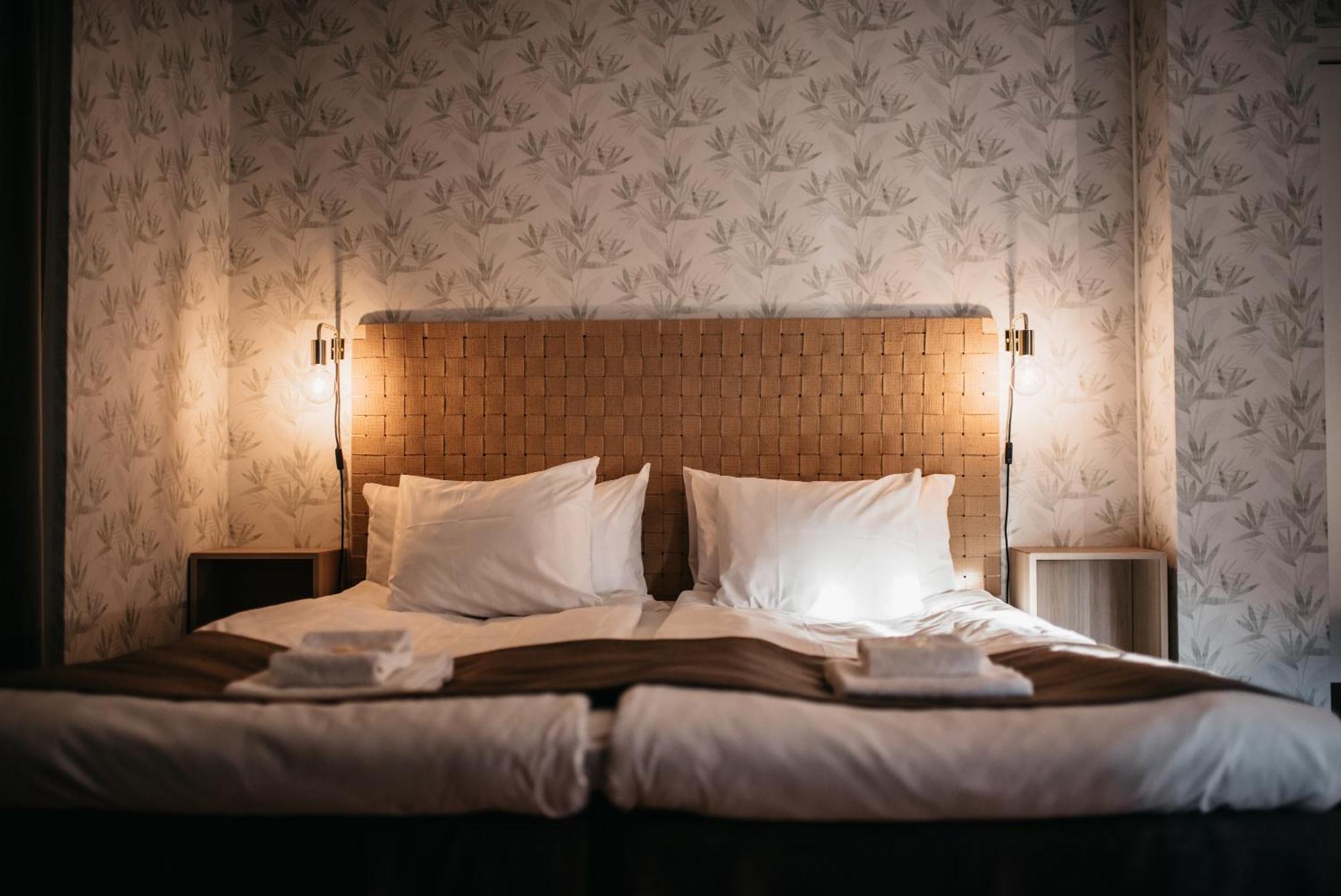 קרלסבורג Hotell & Bistro Roedesund מראה חיצוני תמונה