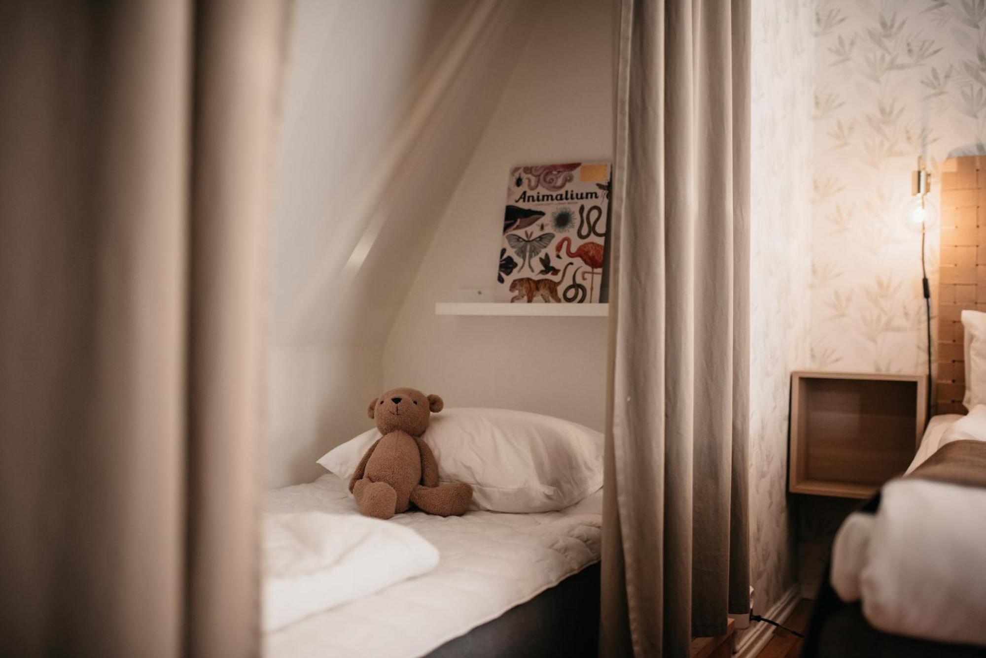קרלסבורג Hotell & Bistro Roedesund מראה חיצוני תמונה